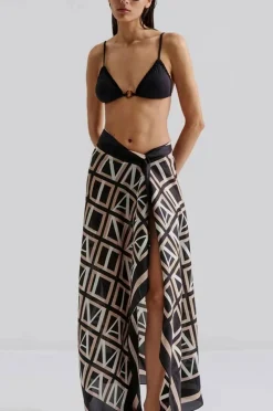 By Malina Skjerf Beach Silk Pareo