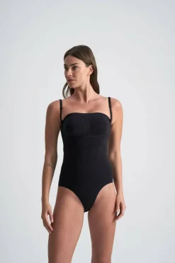 Bye Bra Forming av kroppen Soft Touch Seamless Bodysuit Open Bust - firm support