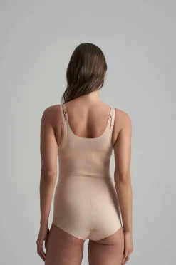 Bye Bra Forming av kroppen Smooth Essentials Bodysuit Wyob - light support