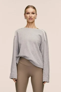Casall Collegegenser Reversed Seam Terry Crew