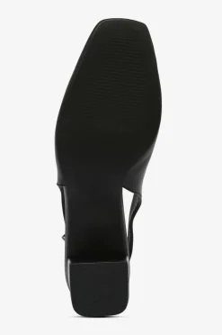 Duffy Pumps