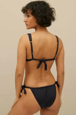 Ellos Collection Bikini-BH med triangelformede skåler