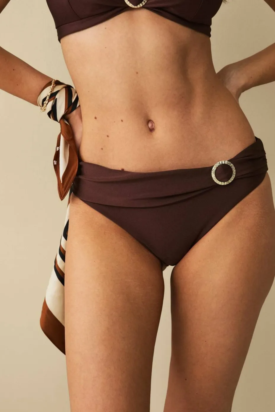 Ellos Collection Bikinitruse med metallring