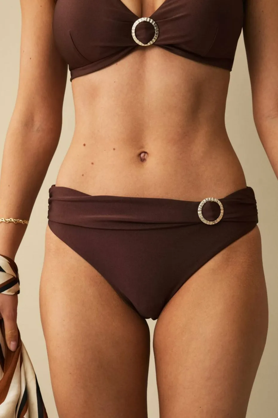 Ellos Collection Bikinitruse med metallring