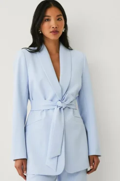 Ellos Collection Blazer med slips og sjalkrage