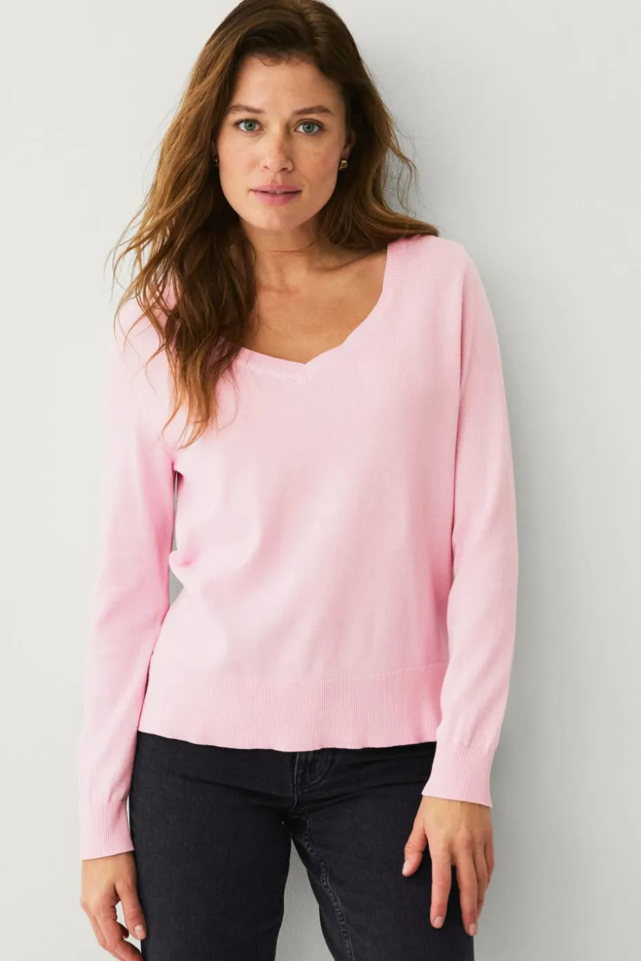 Ellos Collection Finstrikket genser med v-hals