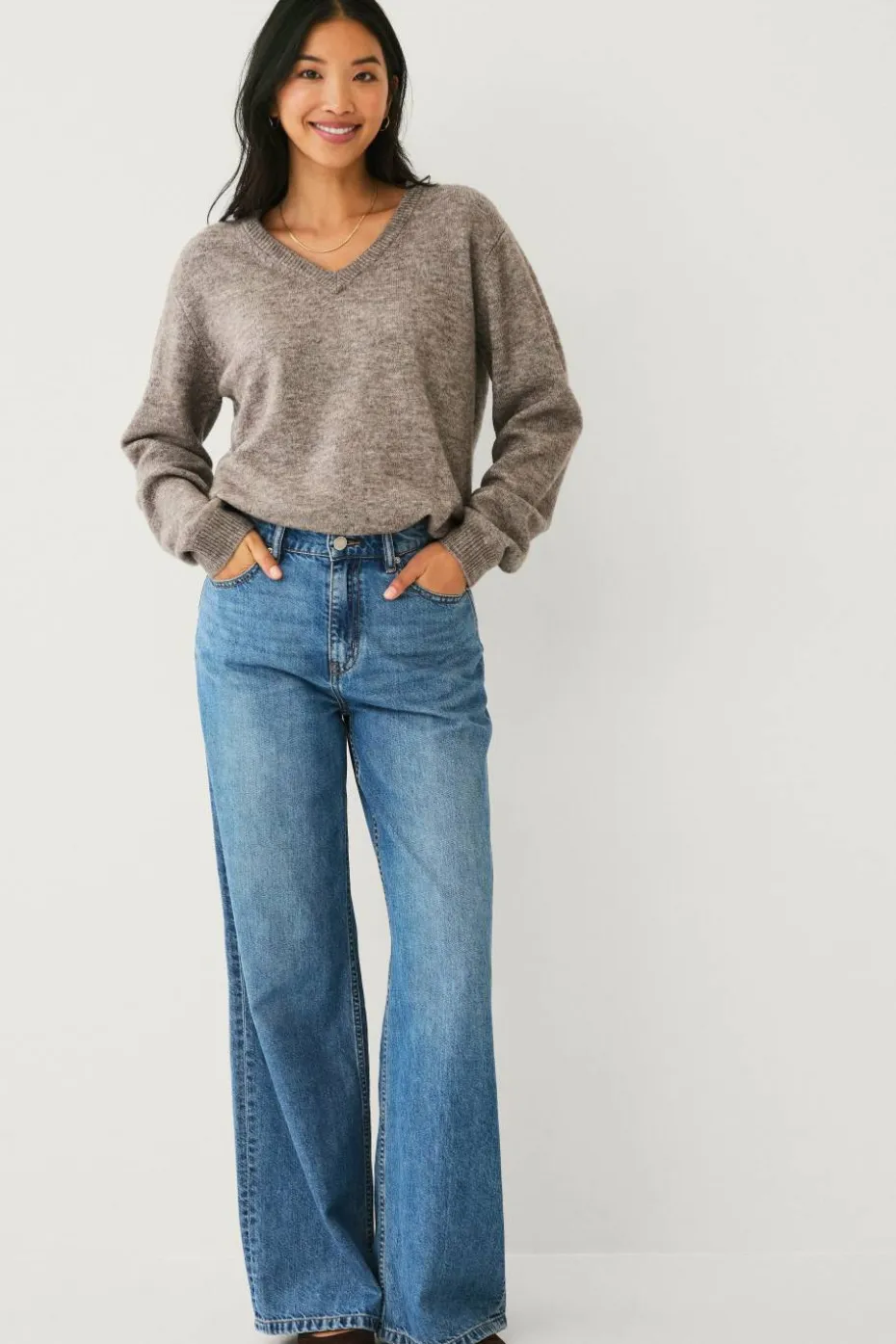 Ellos Collection Genser med v-hals