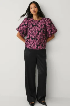 Ellos Collection Jacquardvevd bluse med puffermer