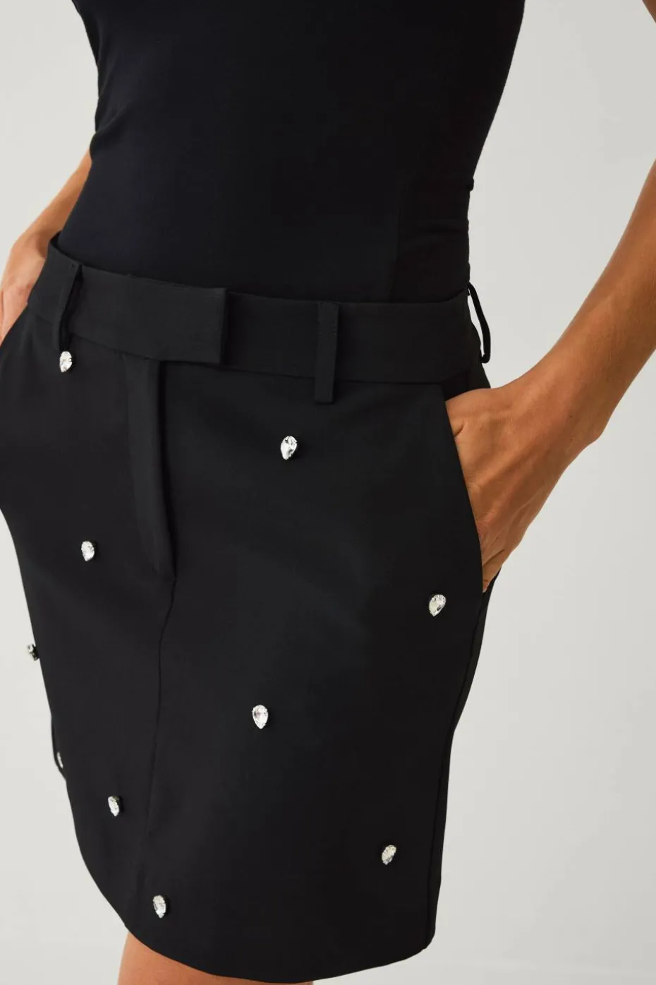 Ellos Collection Kort dresskjørt med rhinstener