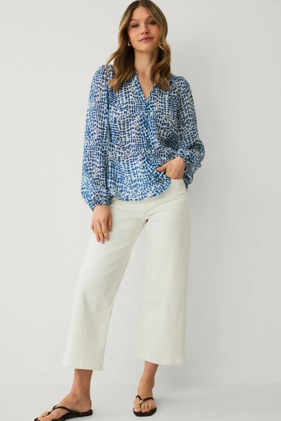 Ellos Collection Rent bluse med kledde knapper