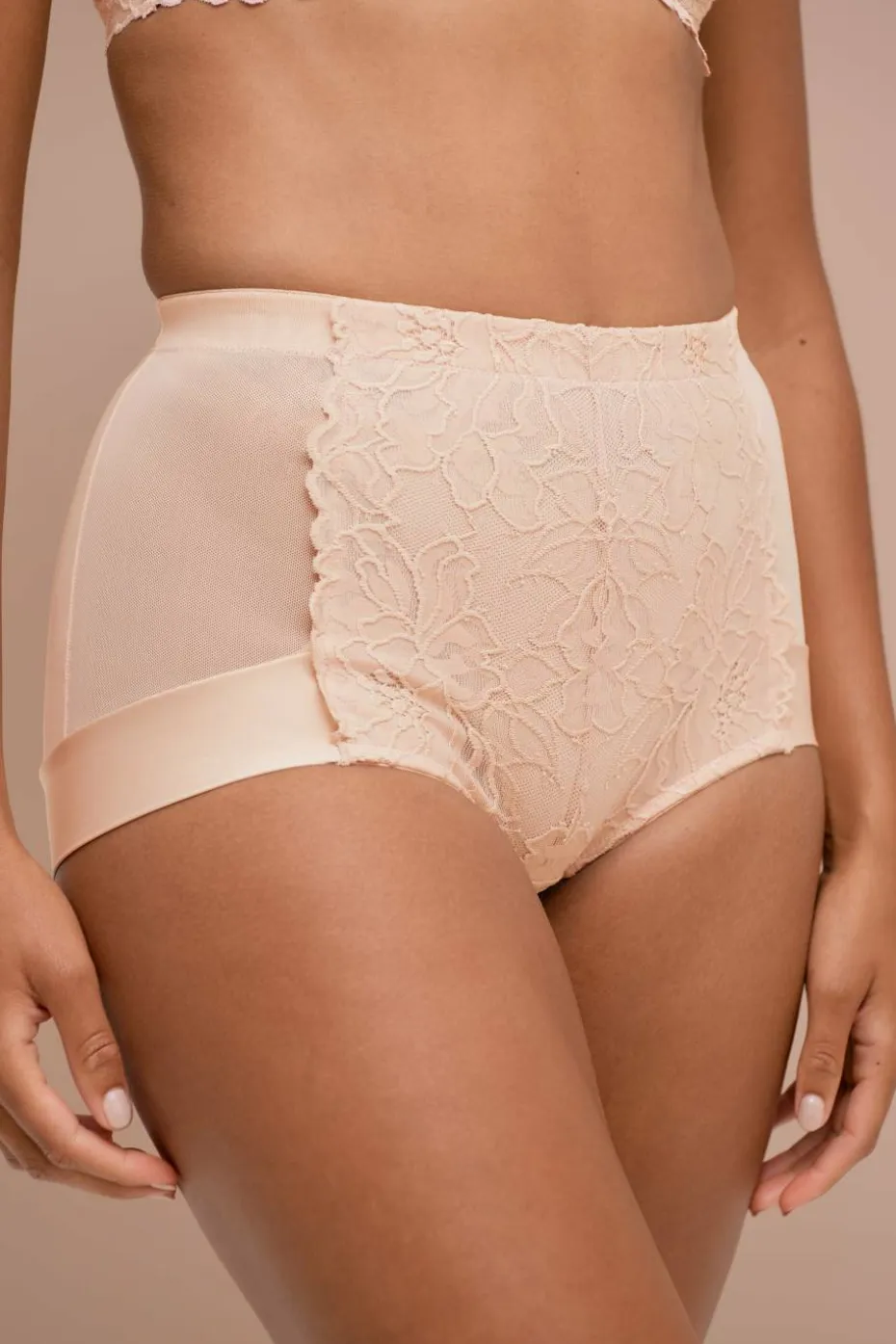 Ellos Collection Shapingtruse - medium support