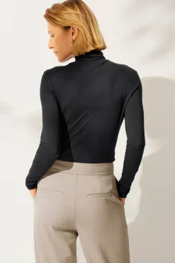 Ellos Collection Strikket topp i viskose med turtleneck