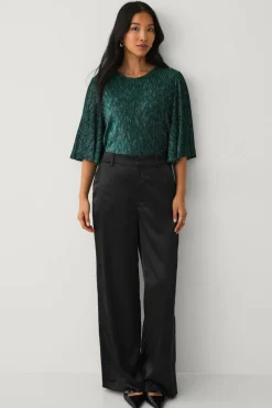 Ellos Collection Topp med drapert volangermet