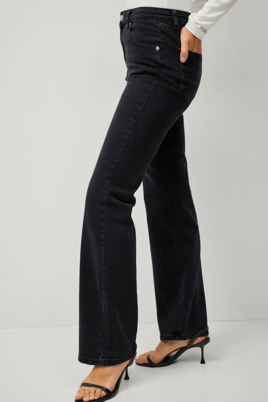 Ellos Collection Utsvungne stretchjeans med lav midje