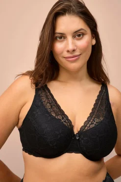Ellos Plus collection BH med bøyler og blondedetaljer