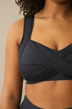 Ellos Plus collection Bikini-BH med overlappdetalj