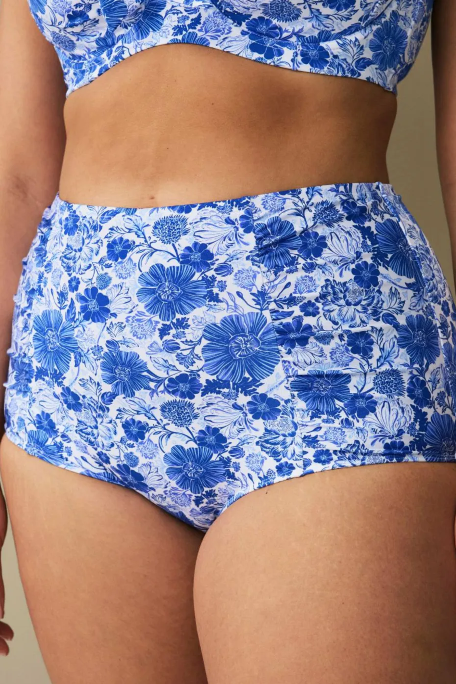 Ellos Plus collection Bikinitruse med shaping-effekt