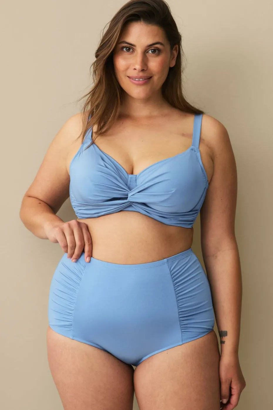 Ellos Plus collection Bikinitruse med shaping-effekt