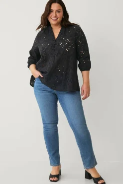 Ellos Plus collection Bluse med hullbroderi