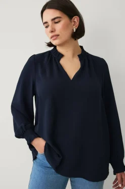 Ellos Plus collection Bluse med v-formet utringning