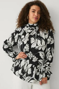 Ellos Plus collection Chiffongbluse med volanger