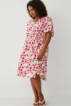 Ellos Plus collection Kjole med draperte volangermer