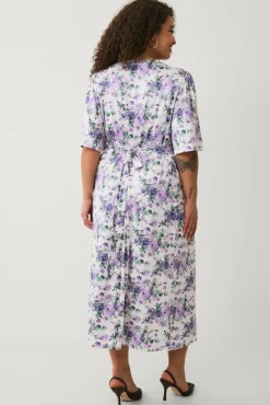 Ellos Plus collection Kjole med v-formet hals