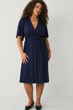 Ellos Plus collection Kjole med v-formet hals