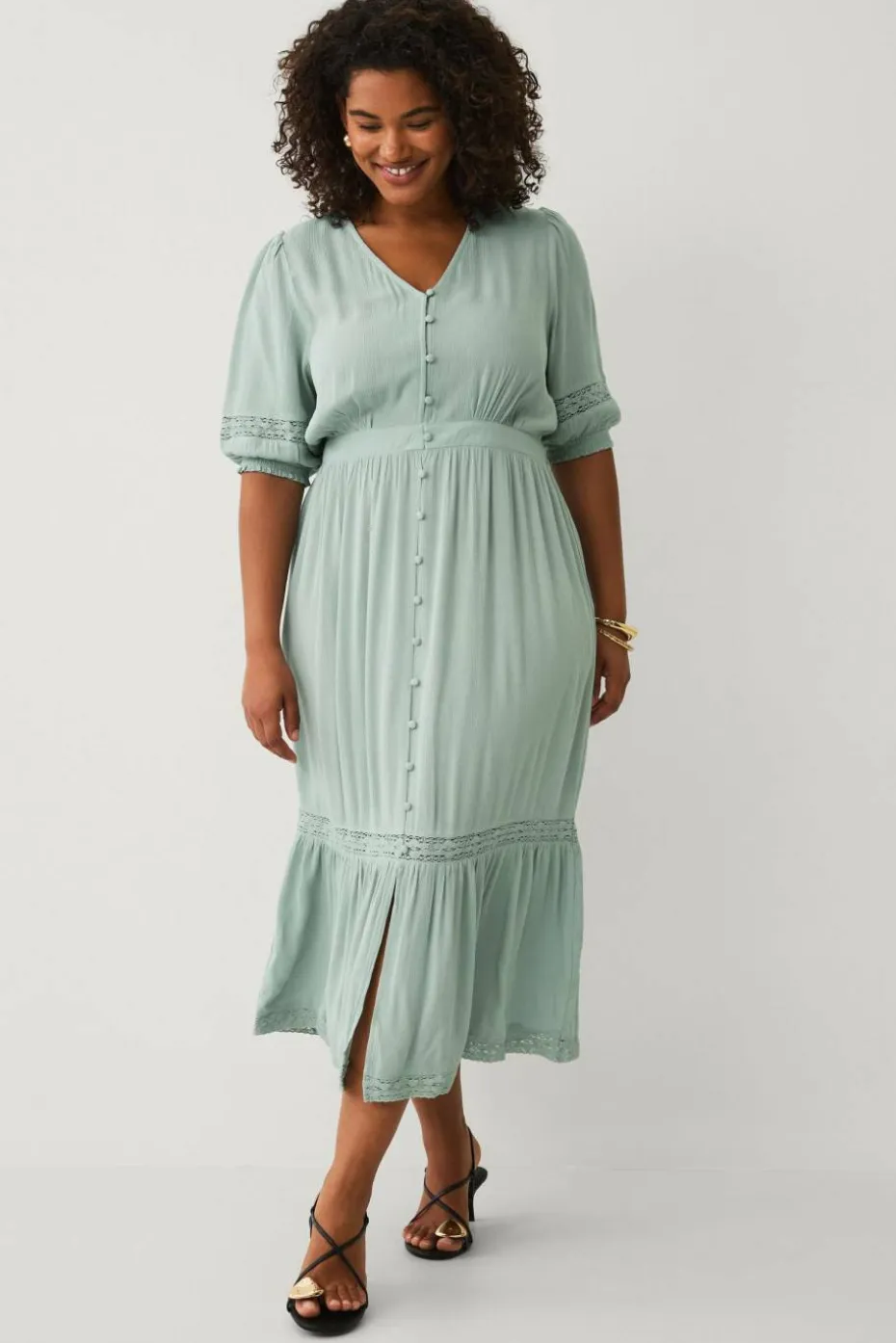 Ellos Plus collection Maxikjole med blondedetaljer