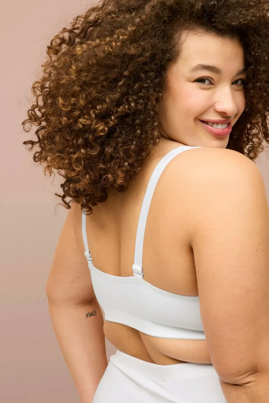 Ellos Plus collection Myk BH med blondedetaljer