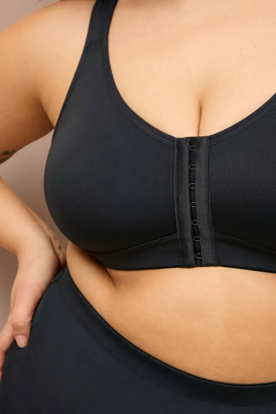 Ellos Plus collection Myk BH med formpressede kopper