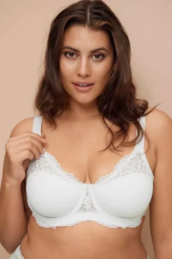 Ellos Plus collection Spile-BH med blondedetaljer