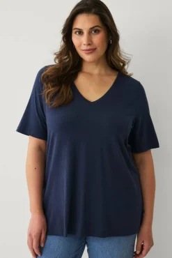 Ellos Plus collection V-formet topp