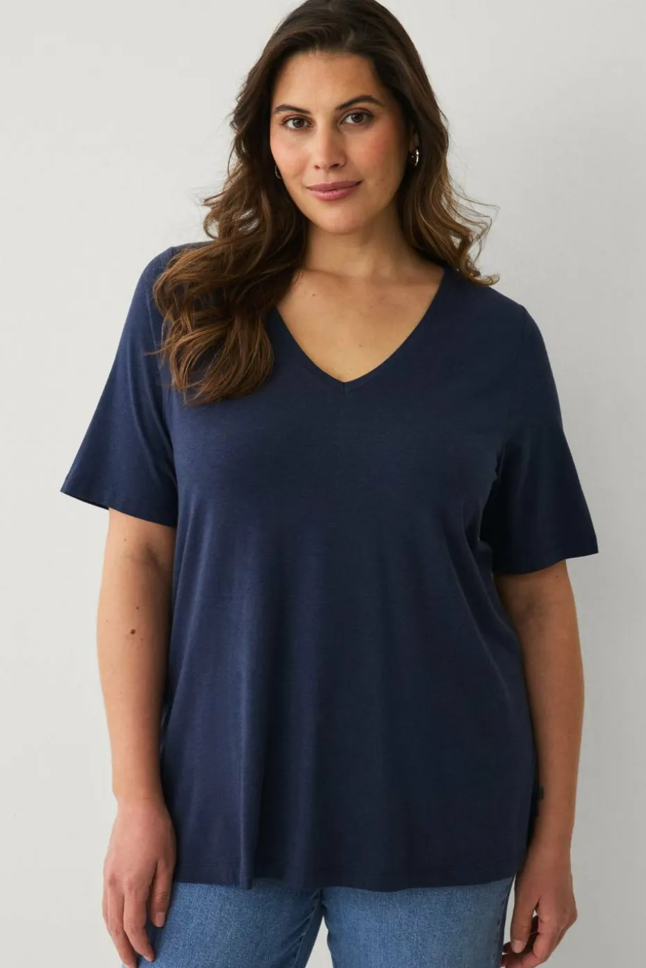 Ellos Plus collection V-formet topp