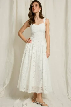 Joelle Maxikjole med broderie anglaise