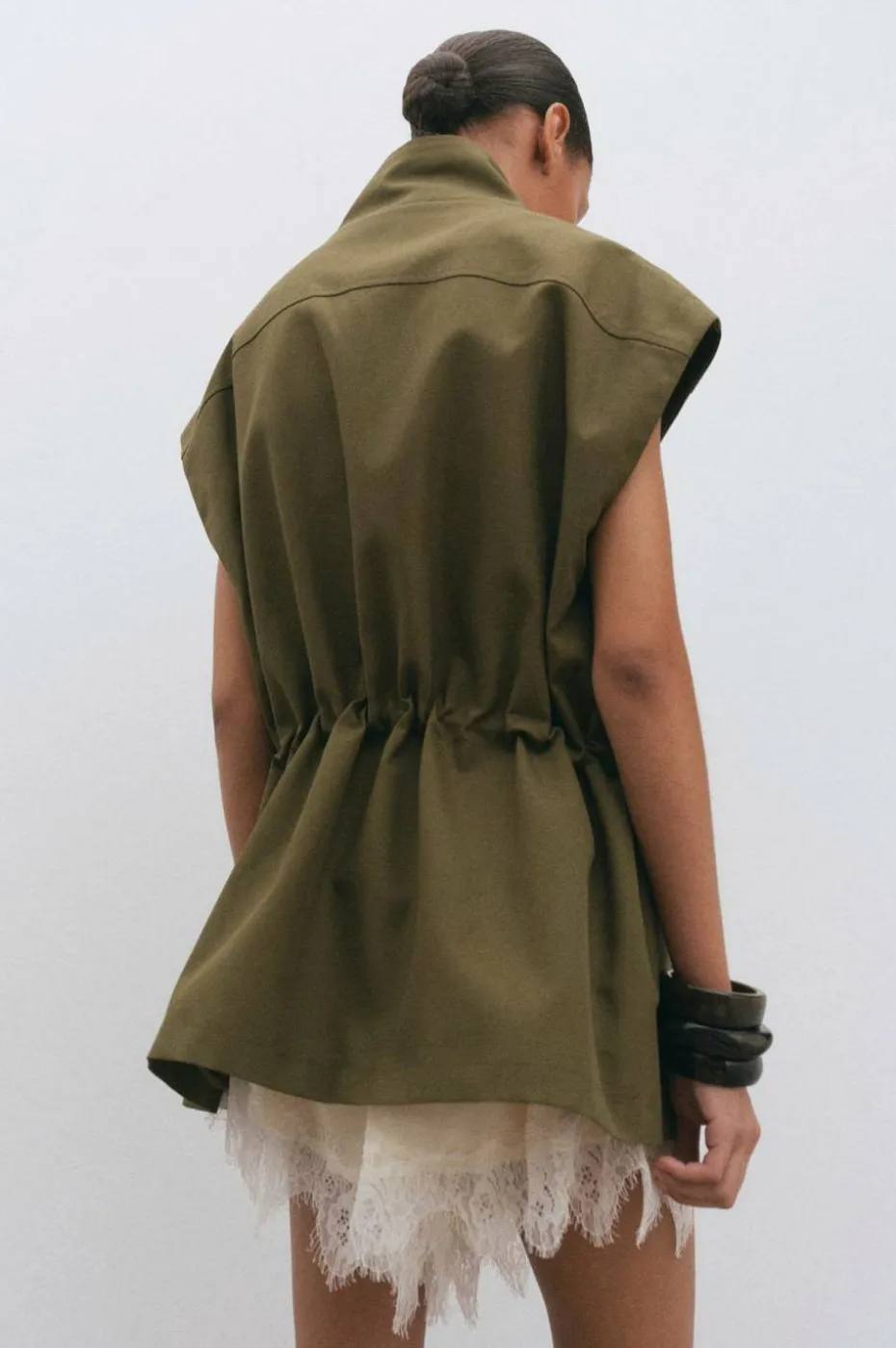 Mango Vest Nara