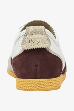 Moaconcept Joggesko Ikigai Off White Perforated Leather Bordeaux Suede Logo And Details