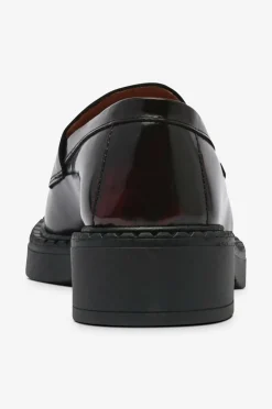 Pavement Loafers Nayeli Patent