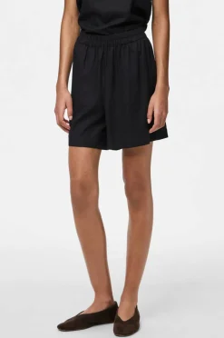 pieces Shorts pcPia MW Shorts Wvn