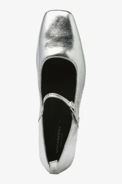 Vagabond Ballerinasko Delia