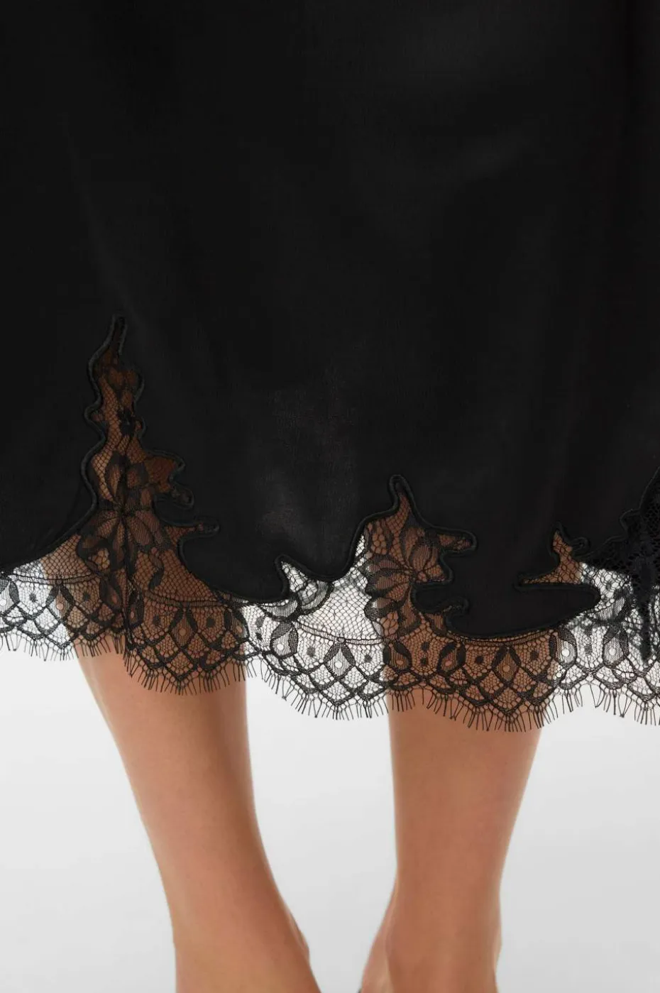 Vero Moda Skjørt vmGinny HW Lace Midi Skirt Exp