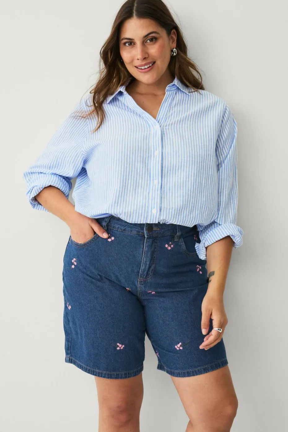 Zizzi Jeans-shorts jEva Embroidery Shorts